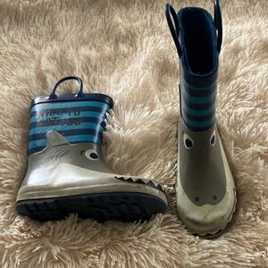 Shark rain boots size 11